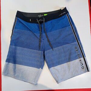 Quiksilver board short men's size 29 blue white stripes Dryflight